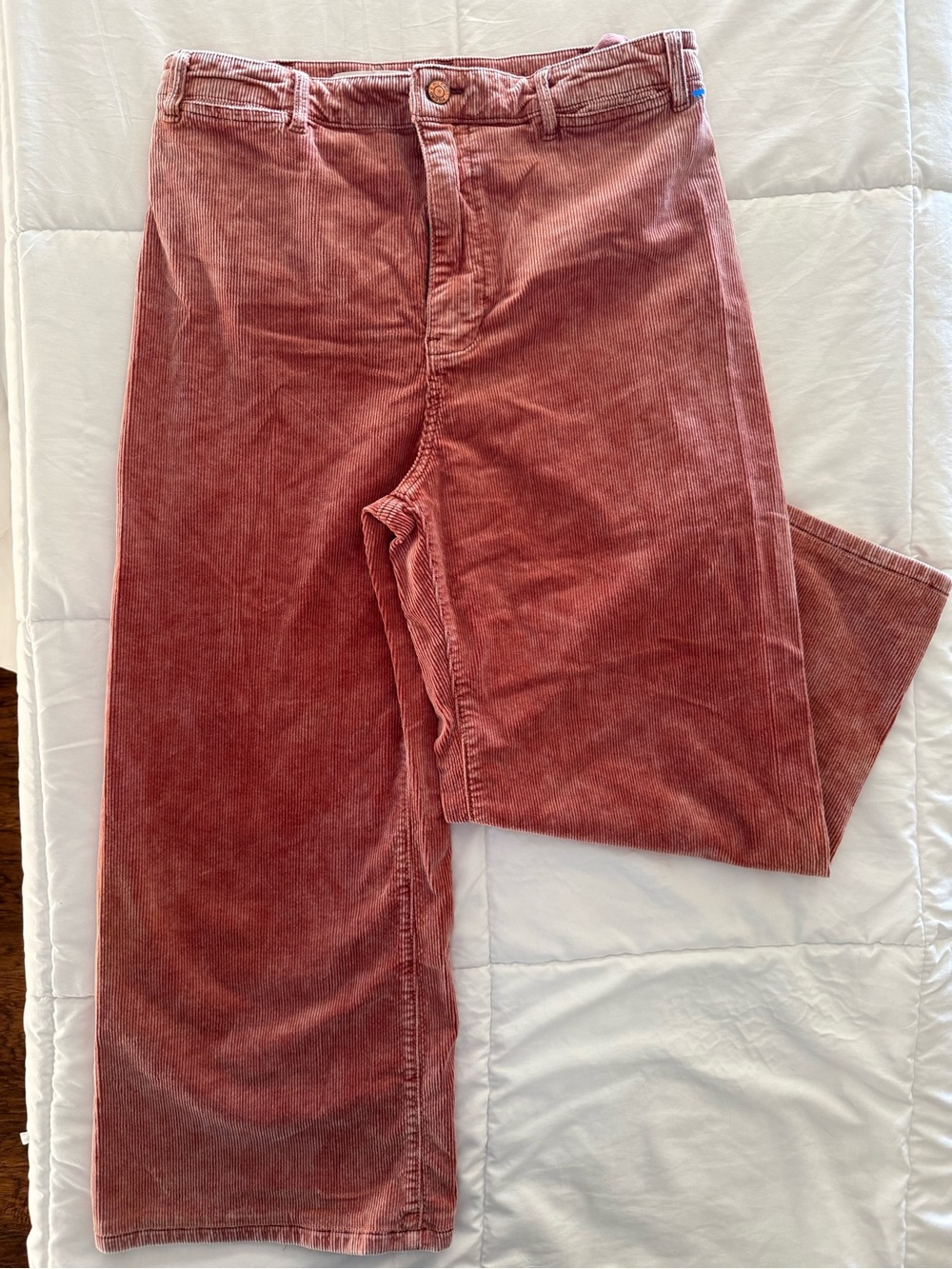Women's Corduroy Wide-Leg Jeans in Rose